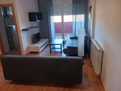 Una televisión o centro de entretenimiento en APARTAMENTOS ANDORRA en TERUEL