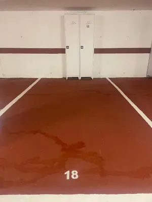 Instalaciones para jugar a tenis o squash en Casa Marali Ski & Bike Formigal o alrededores