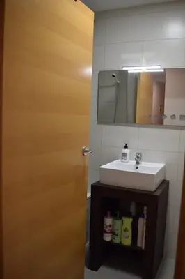 Un baño de Benissanet Tarragona Apartment Cal Sanet