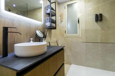 Un baño de Apartamento familiar independiente junto al Pilar - Alfonso Suites