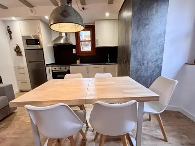 Una cocina o zona de cocina en BPIRINEOS-Pedronet