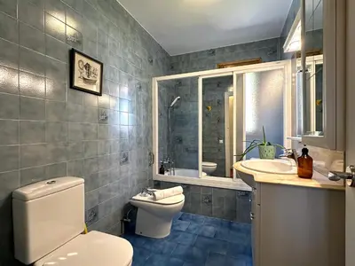 Un baño de Casa Sortalde Agroturismo