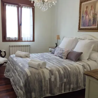 Cama o camas de una habitación en Casa Sortalde Agroturismo