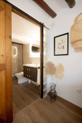 Un baño de Casa VIDOSA y Casa MAILO unidas