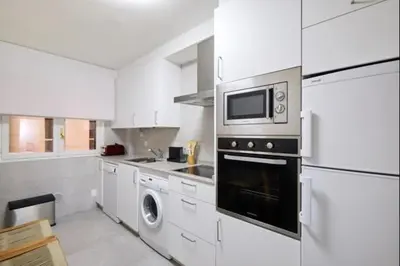 Una cocina o zona de cocina en Azpilagaña by Clabao