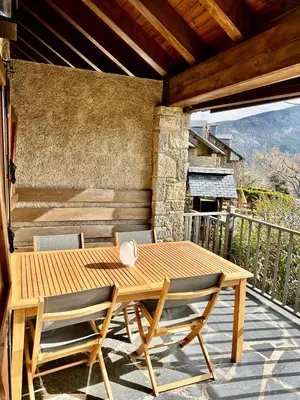 Un balcón o terraza de El Mirador d'Olp