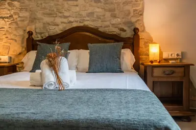 Cama o camas de una habitación en La Caseta de Freixenet Encanto rural y natural