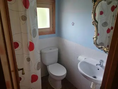 Un baño de Casa Gil Guara