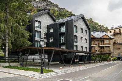 Edificio en el que se encuentra el apartamento