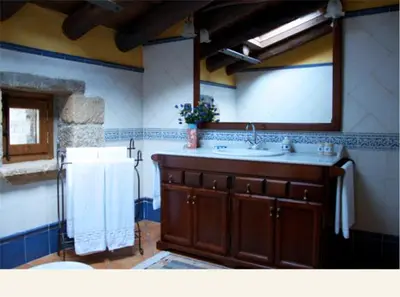 Un baño de El Prau De Vidal