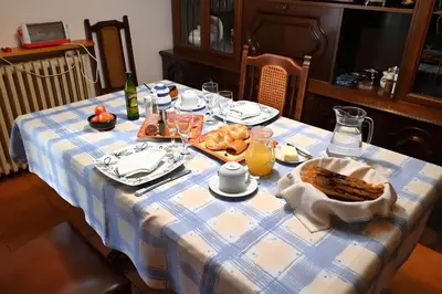 Comida en o cerca de este hostal o pensión