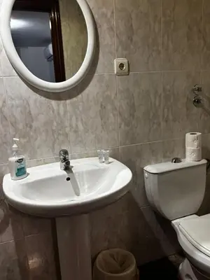 Un baño de Hostal Casa Casado