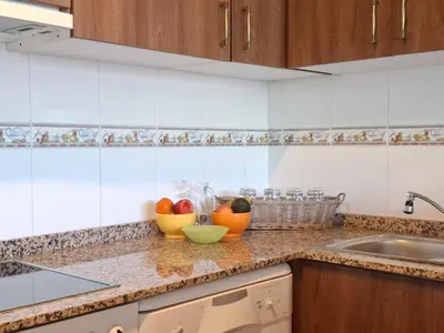 Una cocina o zona de cocina en Stone, wifi, pet-friendly y garage - Arafita Apartamentos
