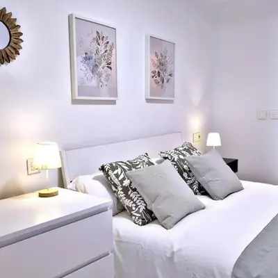 Explore Tarazona from This Central & Peaceful Flat