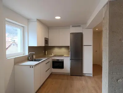 Una cocina o zona de cocina en Apartamento EGUZKILORE Izaba-Isaba