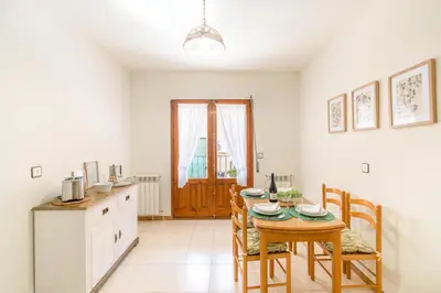 Una cocina o zona de cocina en Nuevo apartamento próximo a Sendaviva y Bardenas