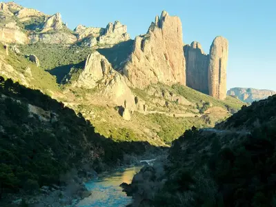 Paisaje cerca of this country house