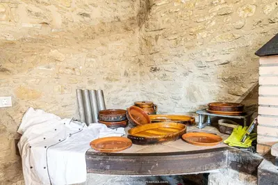 Comida en o cerca de este apartamento