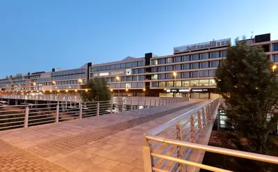 Edificio en el que se encuentra el hotel