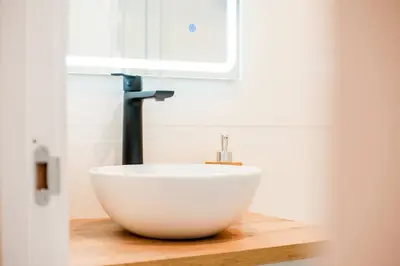 Un baño de Atico Ordesa Barbacoa Terraza WiFi 4 Pax Ascensor