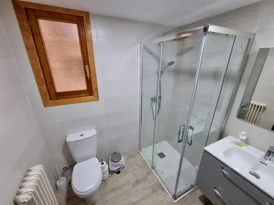 Un baño de Monreal del Pilar - Turistea