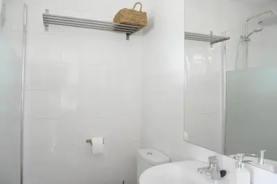 Un baño de La Rectoria