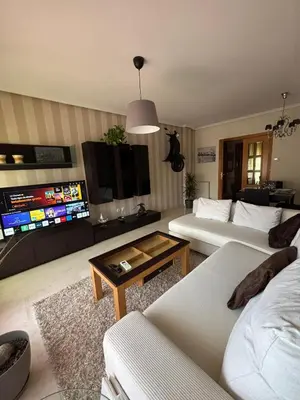 Una televisión o centro de entretenimiento en CERRO de SAN JORGE