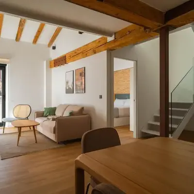 Limehome Pamplona Hilarión Eslava