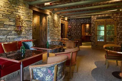 Zona de estar de Hotel Valle de Pineta - Las Suites