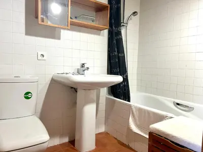 Un baño de Apartament bonic i amb altell a Esterri by RURAL D'ÀNEU