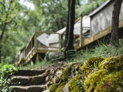 Jardín al aire libre en Mobil home avec Terrasse dans les Pyrénées, 2 Chambres, Cuisine équipée - API-1-52-525