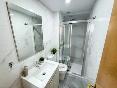 Un baño de El Marqués del Pilar - Turistea