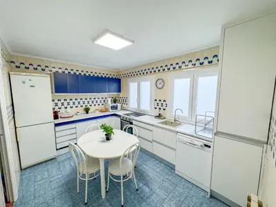 Una cocina o zona de cocina en The Dragon of Pilar - Turistea