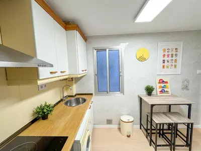 Una cocina o zona de cocina en El Ebro del Pilar - Turistea
