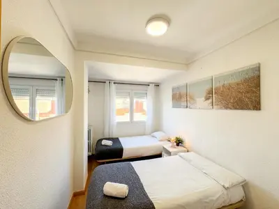 Cama o camas de una habitación en San Juan del Pilar - Turistea