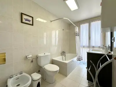 Un baño de Casa El Herrero