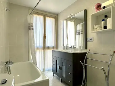 Un baño de Casa El Herrero