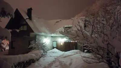 Casa Lola Pirene Chalet 12 Pax Sauna Jacuzzi Piano Vistas Vielha en invierno