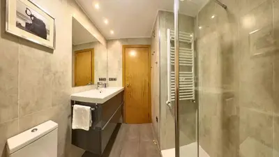 Un baño de Mirador de Sanvi - tucasaenlospirineos