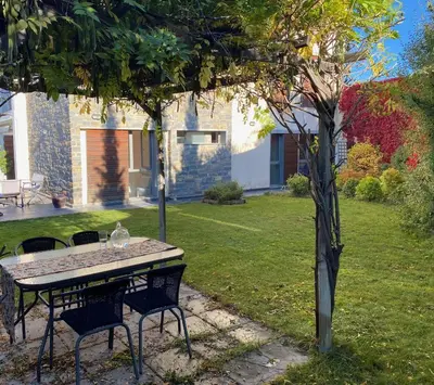 Jardín al aire libre en Jardin de los Pirineos- Margas Golf
