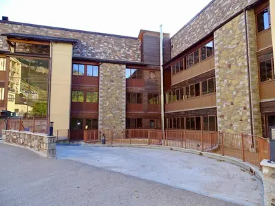 Edificio en el que se encuentra el apartamento
