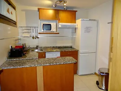 Una cocina o zona de cocina en Apartamento en Cerler con vistas. Edif Aigualluts