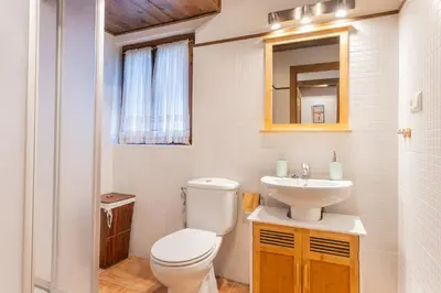 Un baño de M1 eraclau - Era Candèla con garage y WiFi en Vielha