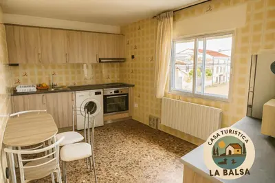 Una cocina o zona de cocina en La Balsa