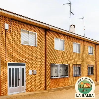 Edificio en el que se encuentra la casa o chalet