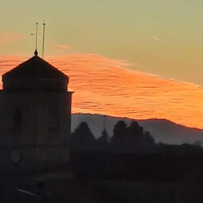 Amanecer o atardecer desde la casa o chalet o alrededores