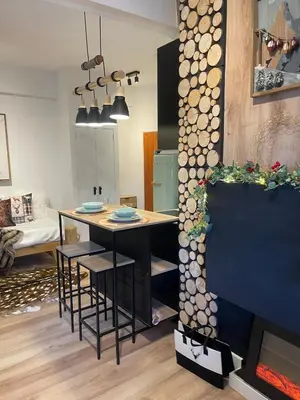 Una cocina o zona de cocina en Baqueira Niu 1500 pie pistas coqueto Loft diseño Ski