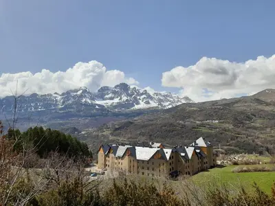 Vista general de una montaña o vista desde el apartamento