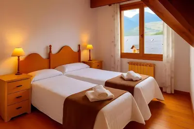 Plano de Vielha Duplex Mountain Views Sleeps 5