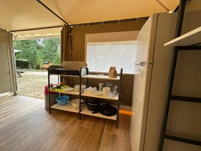 Una cocina o zona de cocina en Tienda Guara